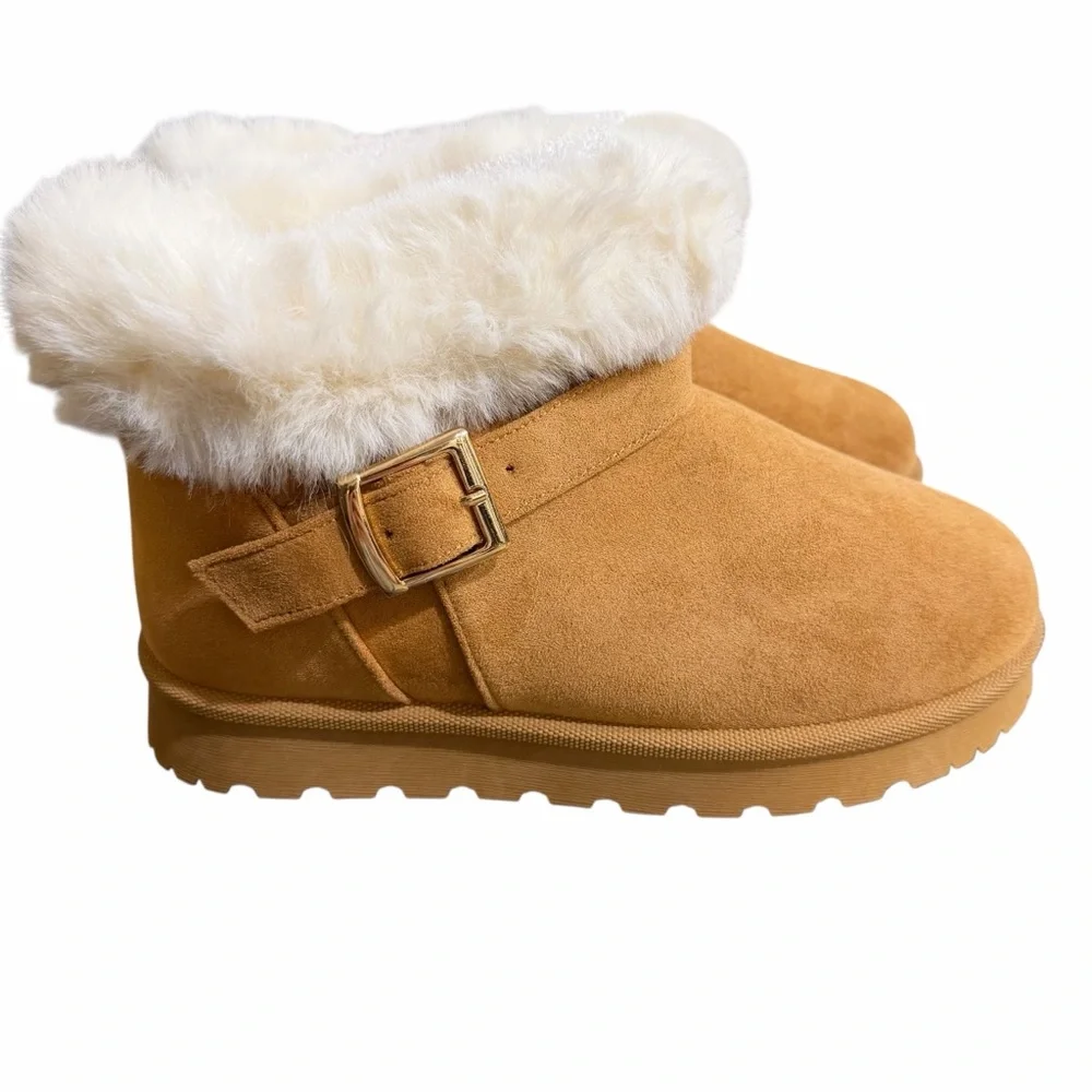 Goldnut/Ankle/Winter-Fall Boot/Women's/ Fluffy Trim & Buckle/Size: 6